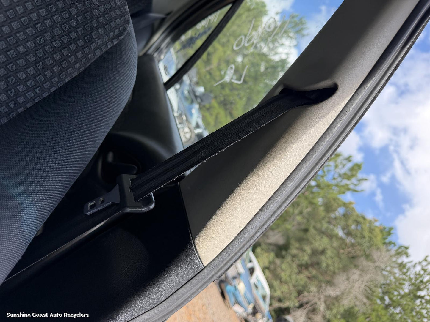 2003-2007 Holden Commodore Seatbelt Stalk