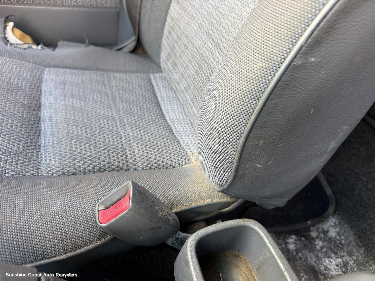 1990-1998 Toyota Landcruiser Seatbelt Stalk