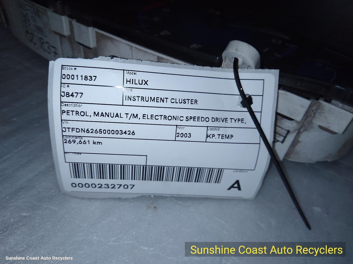 1997-2005 Toyota Hilux Instrument Cluster