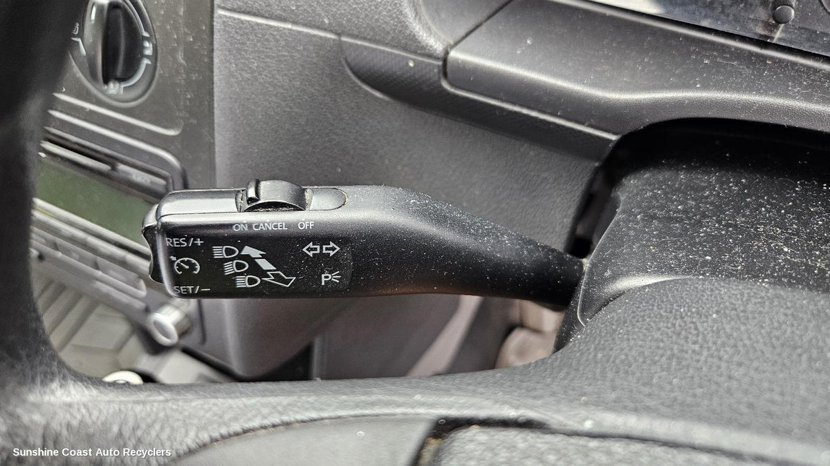 2004-2010 Volkswagen Caddy Combination Switch