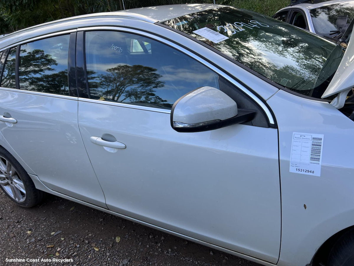 2010-2018 Volvo S60/v60 Right Front Door