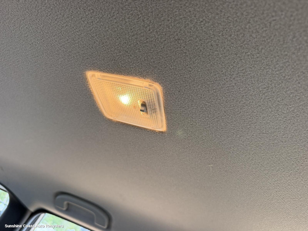 2007-2013 Nissan Xtrail Courtesy Light