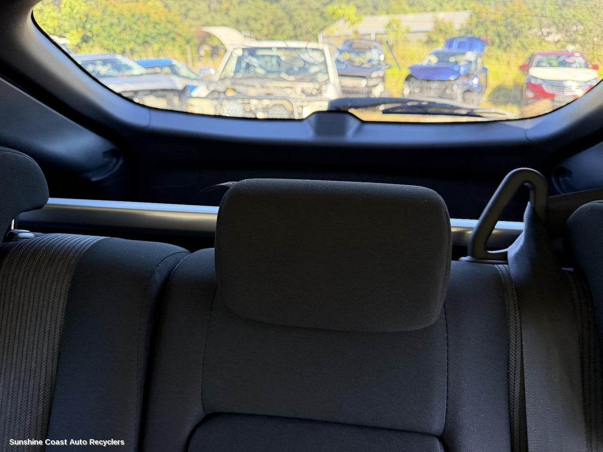 2020-2026 Mitsubishi Eclipse Cross Headrest
