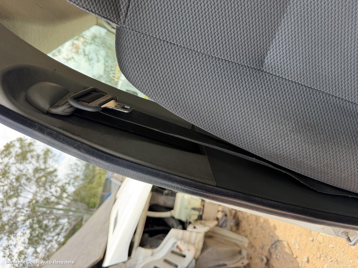 2005-2014 Toyota Hiace Seatbelt Stalk
