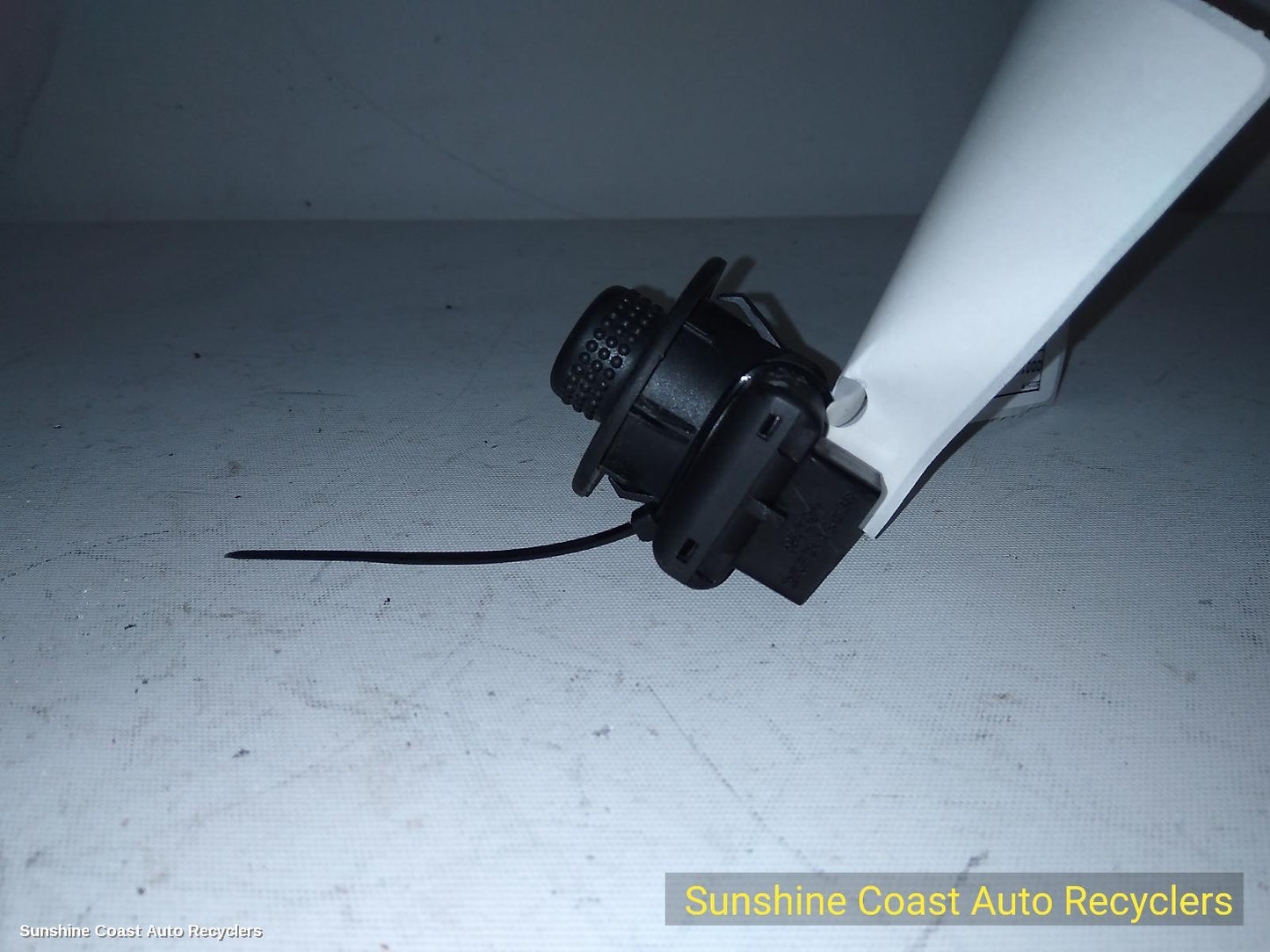 2010-2022 Renault Kangoo Misc Switch Relay