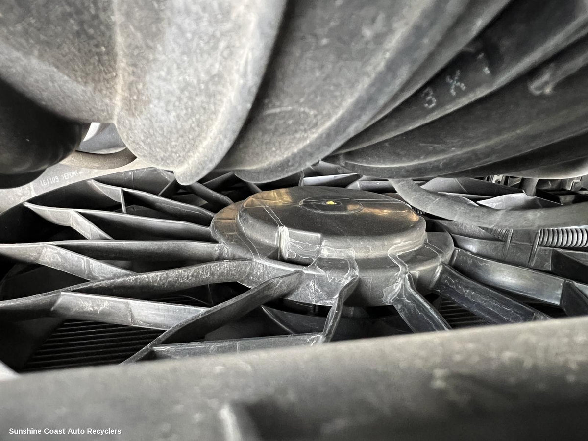 2014-2017 Hyundai Sonata Fan