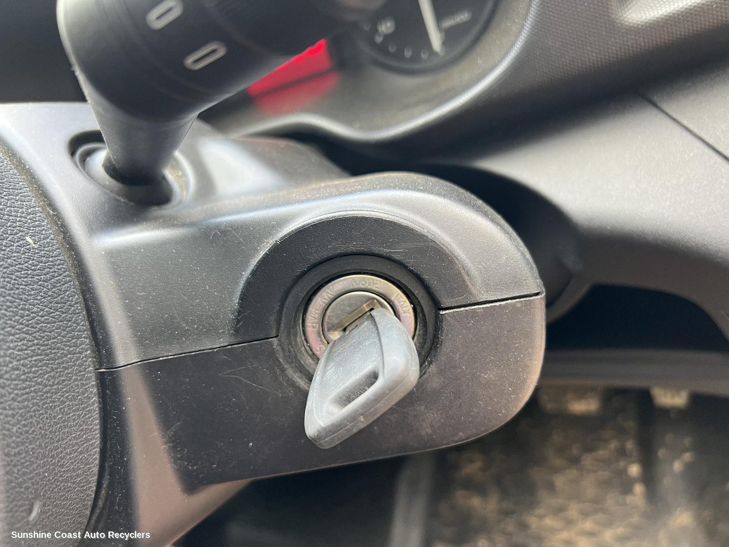 2015-2026 Iveco Daily Ignition W Key