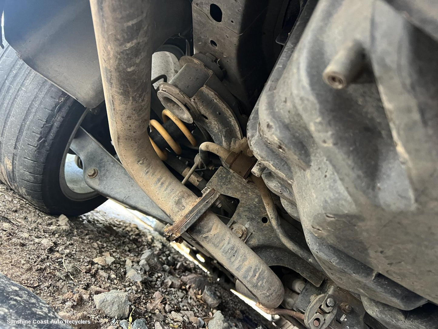 2008 Holden Commodore Left Rear Strut