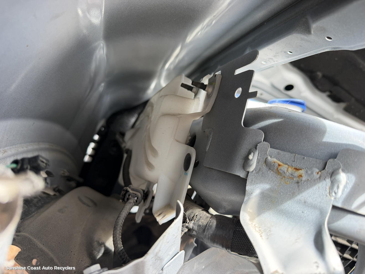 2022-2026 Ford Ranger Washer Bottle