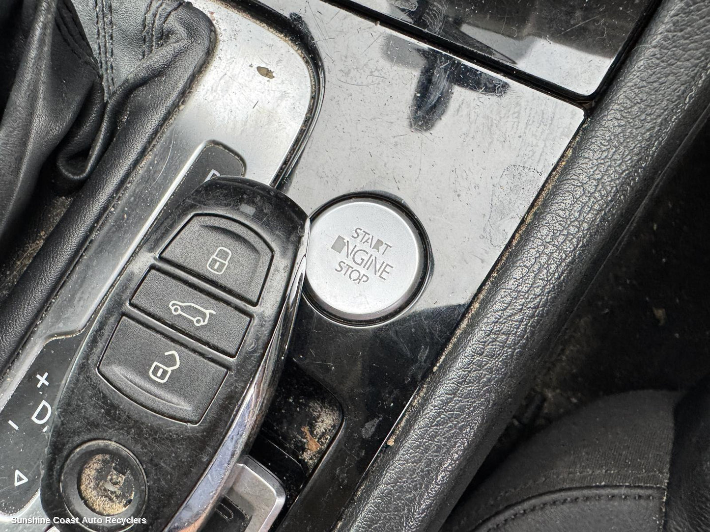 2010-2018 Volkswagen Touareg Ignition W Key