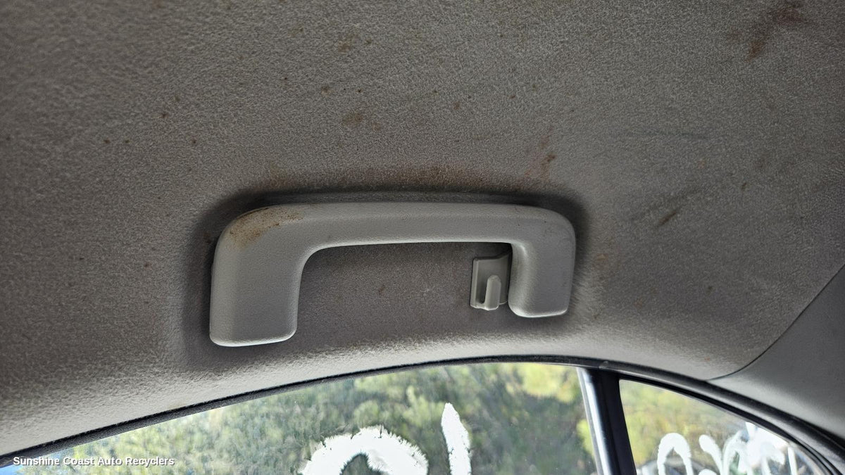 2007-2015 Mitsubishi Lancer Grab Handle