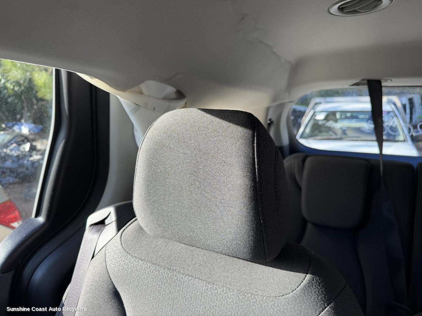 2020-2025 Kia Carnival/grand Carnival Headrest