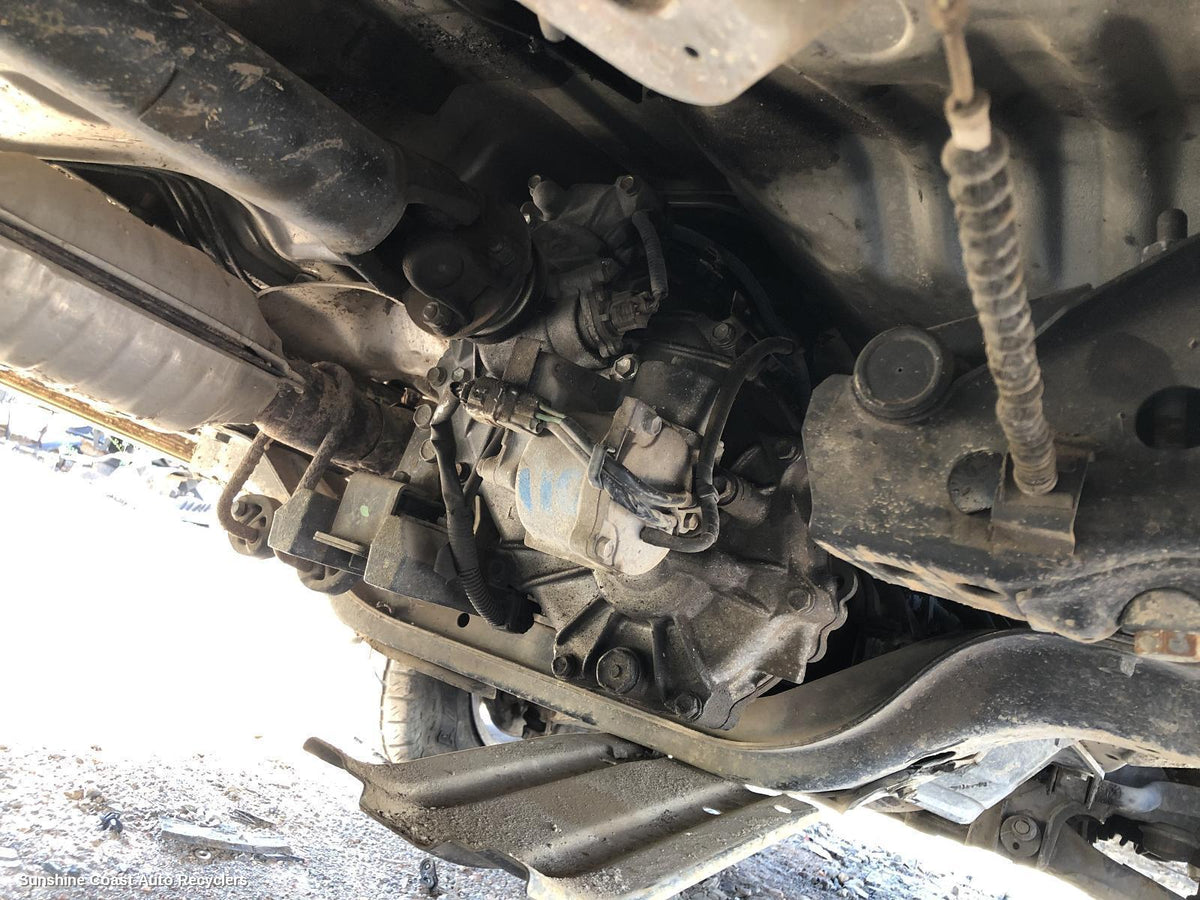 2001-2005 Toyota Hilux Transfer Case