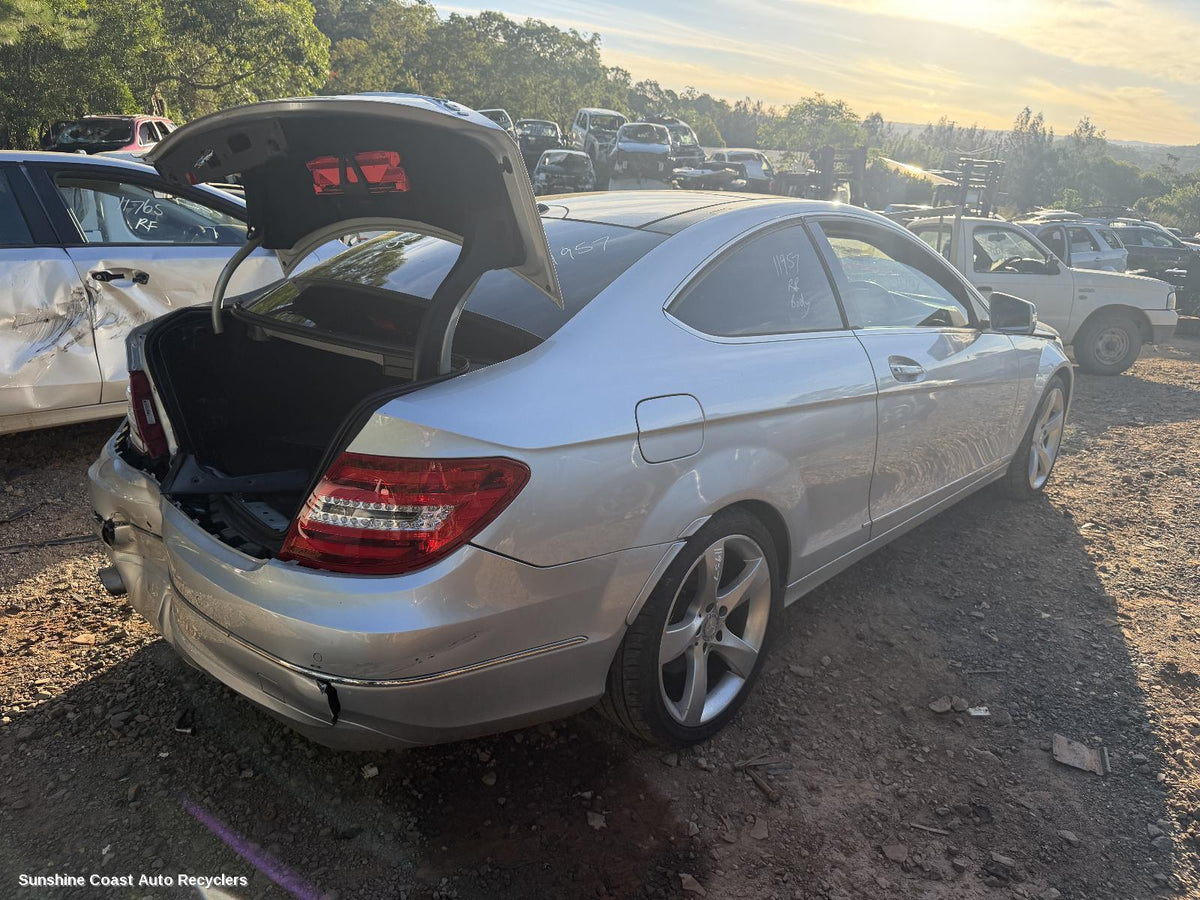 2007-2015 Mercedes C Class Reverse Camera