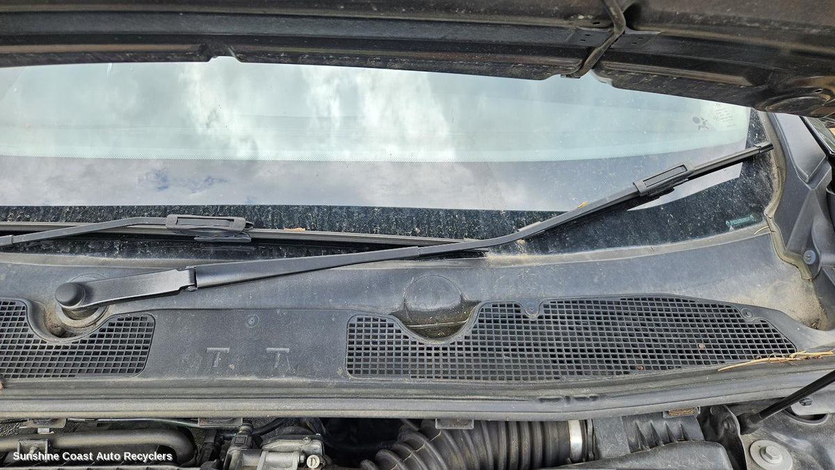 2010-2016 Renault Megane Wiper Arm