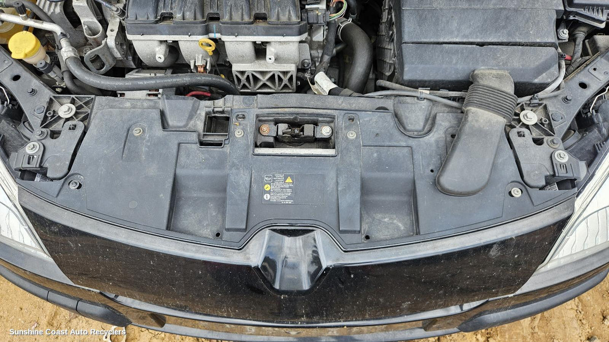2010-2016 Renault Megane Bonnet Lock Support