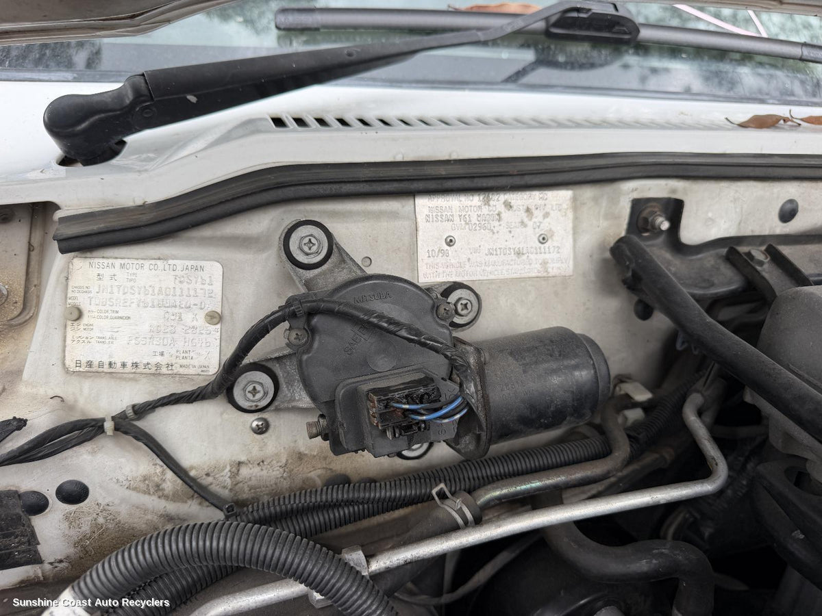 1997-2017 Nissan Patrol Wiper Motor