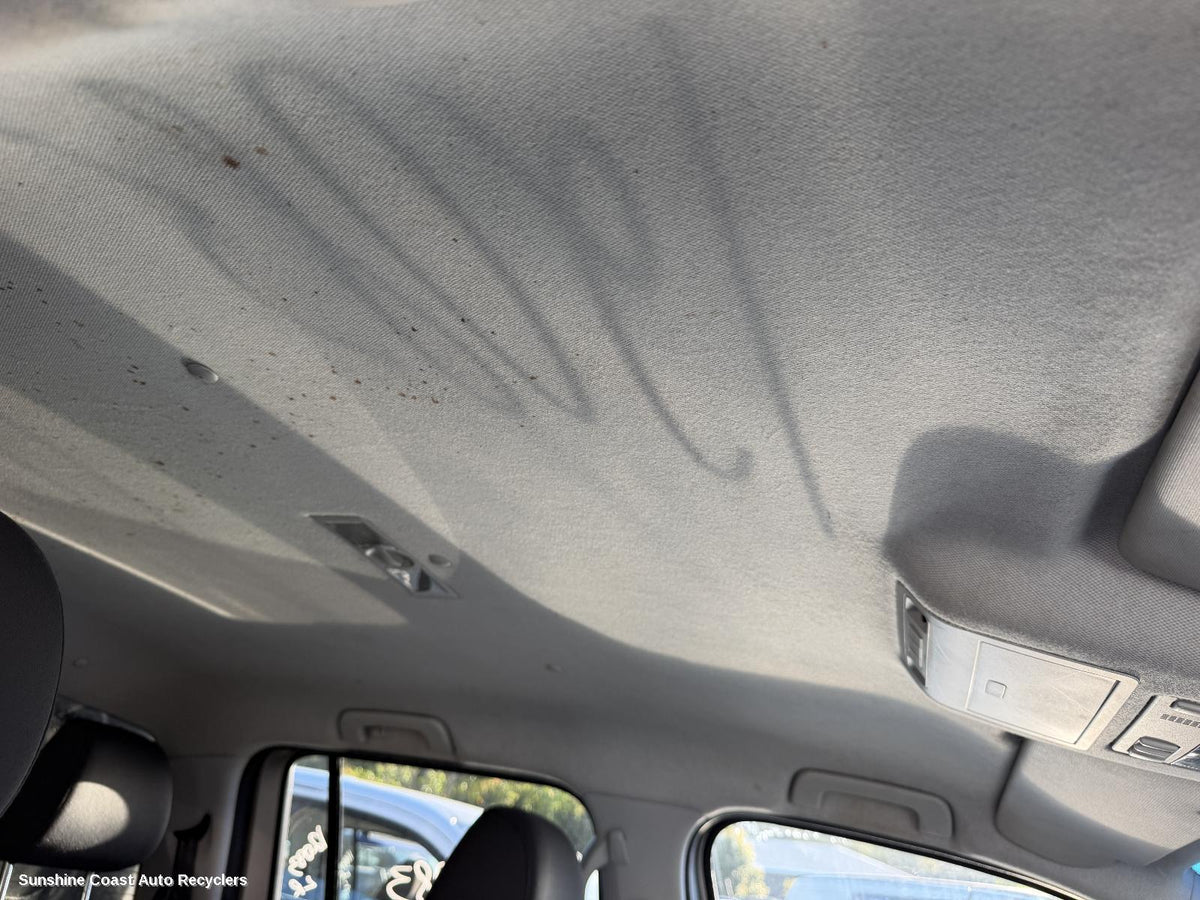 2011-2022 Volkswagen Amarok Hoodlining