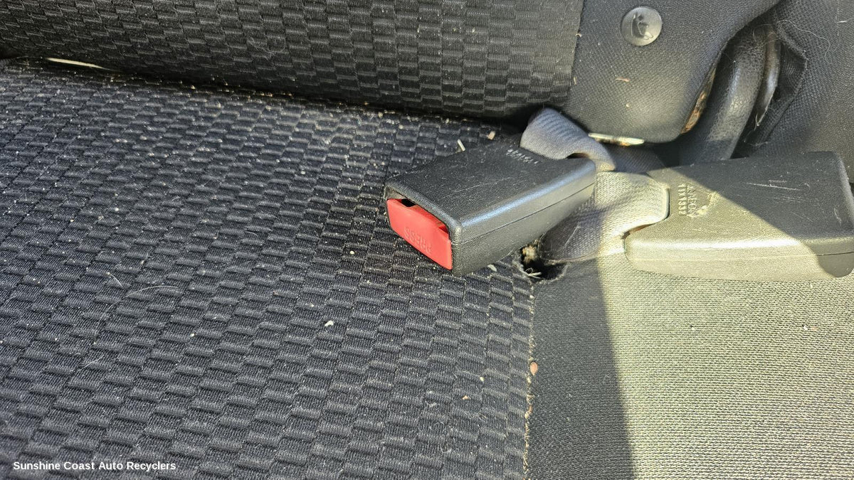 2010-2012 Nissan Micra Seatbelt Stalk