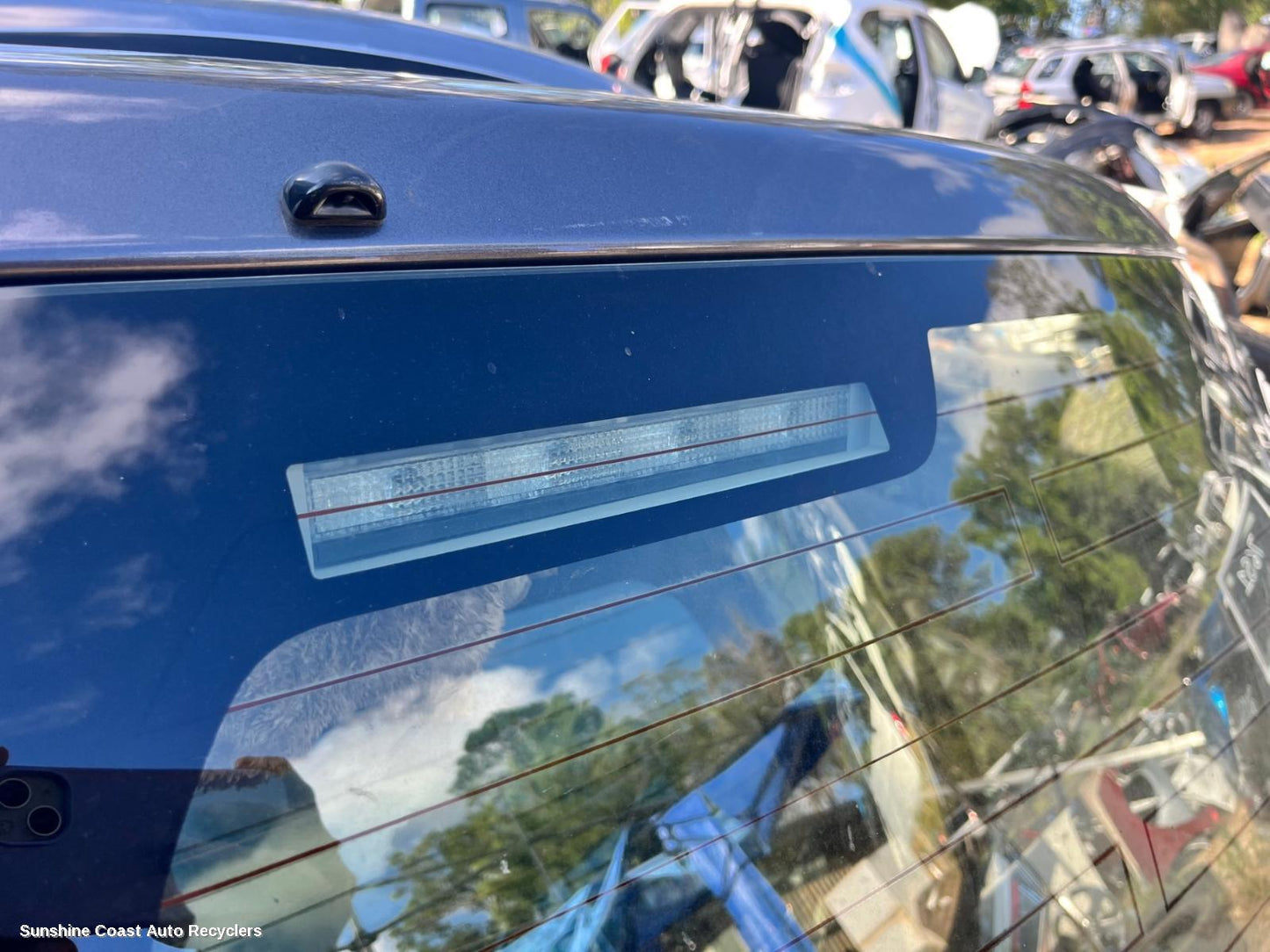 2017 Toyota Landcruiser High Level Stoplight