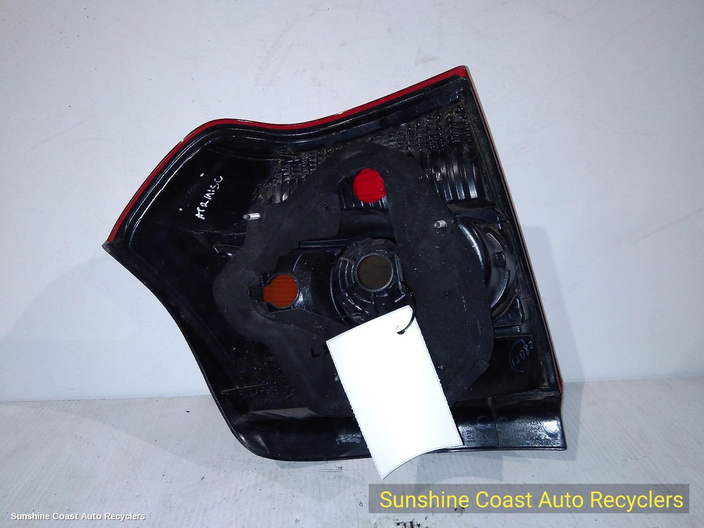 2005 Toyota Corolla Left Taillight