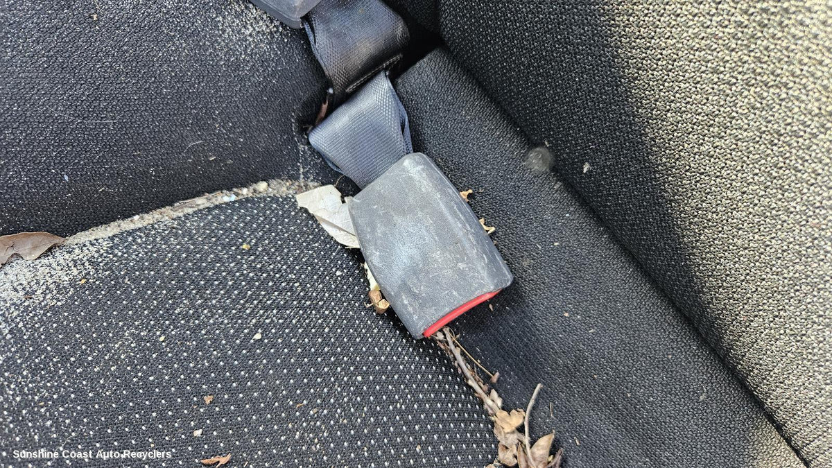 2000-2003 Hyundai Elantra Seatbelt Stalk