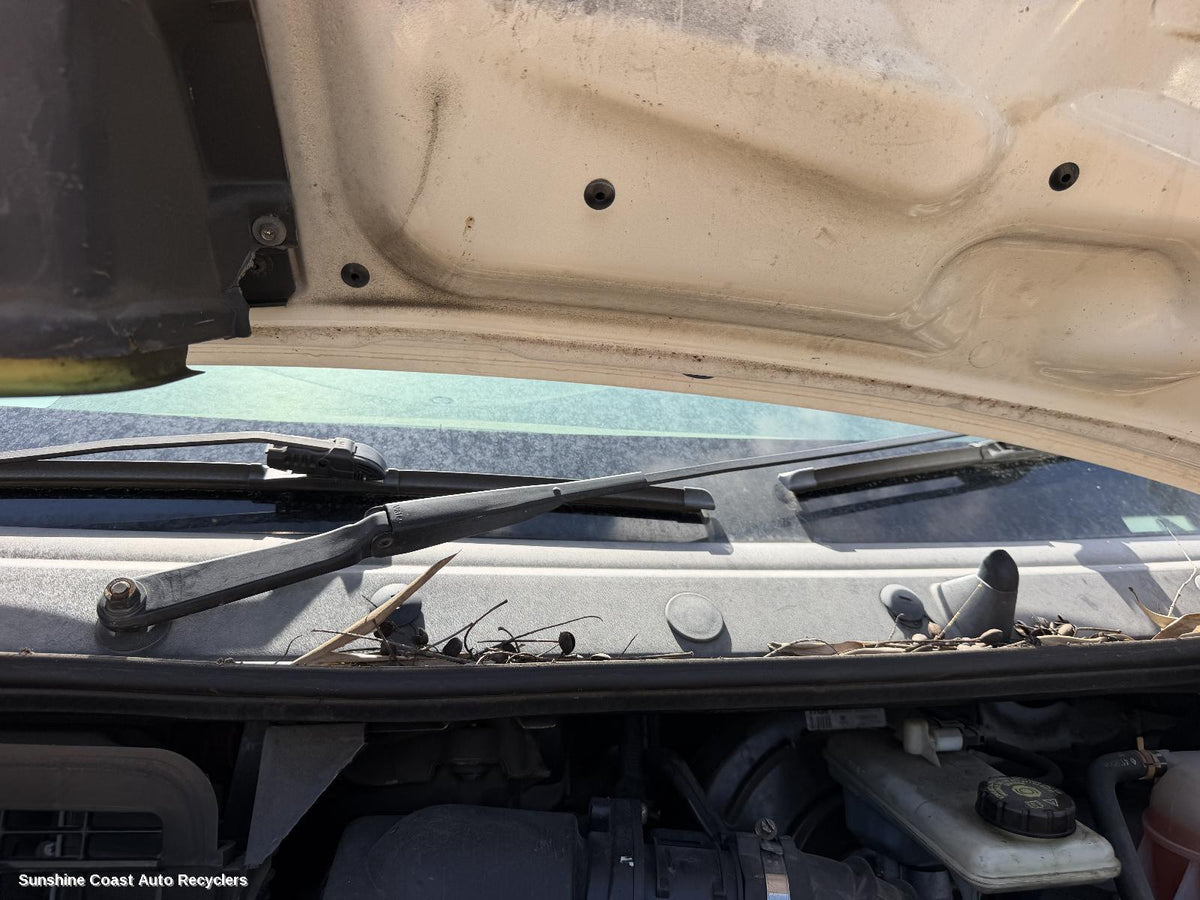 2004-2014 Renault Trafic Wiper Arm