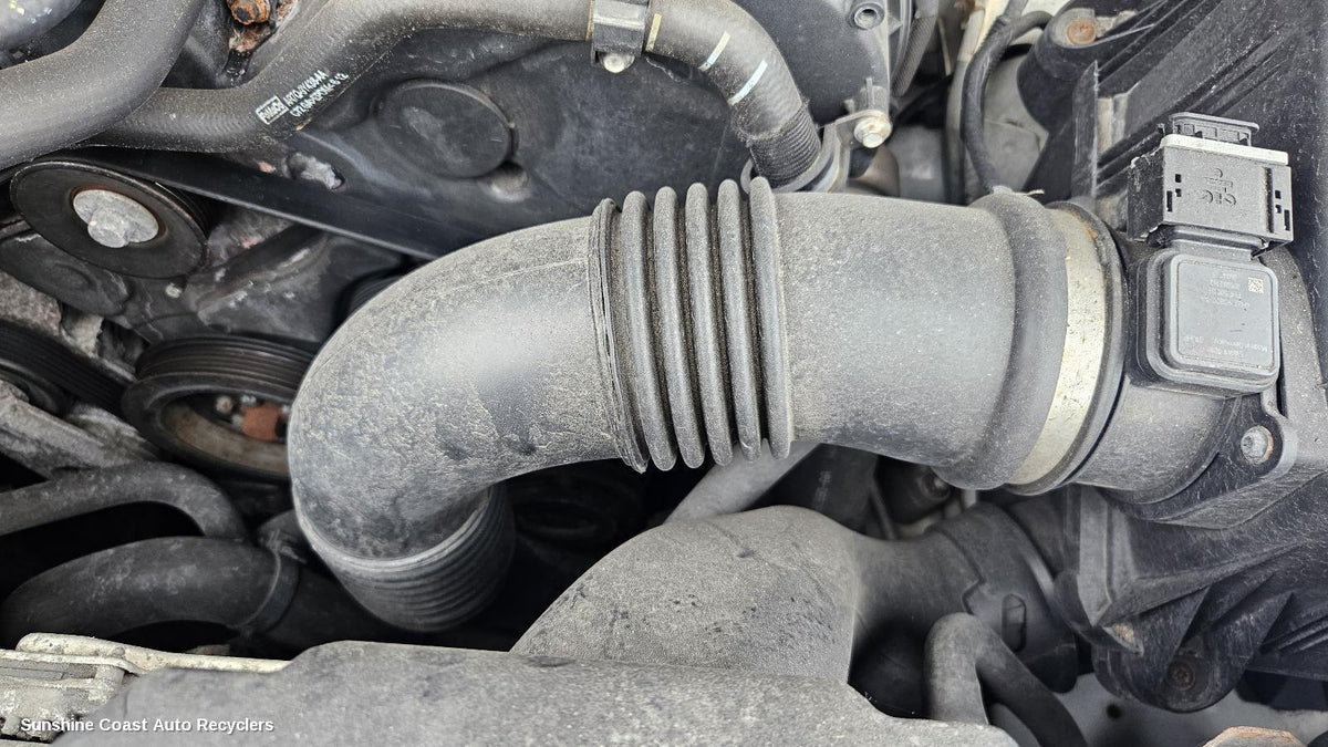 2011-2016 Ford Territory Air Cleaner Duct Hos