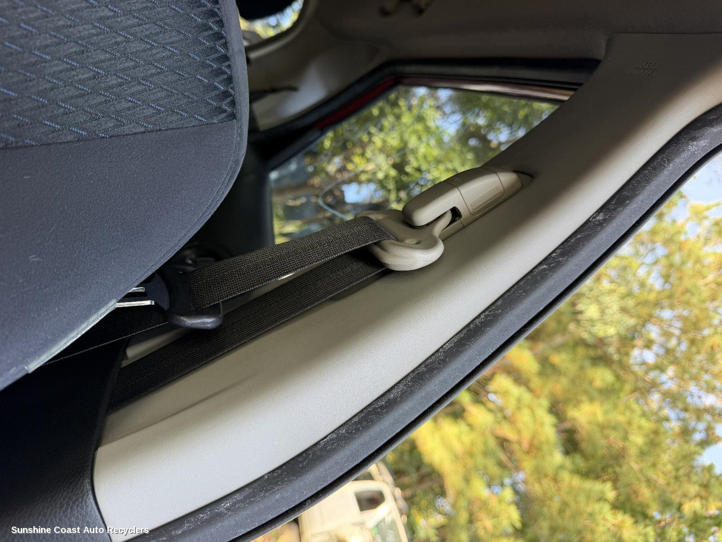 2013-2016 Nissan Pulsar Seatbelt Stalk