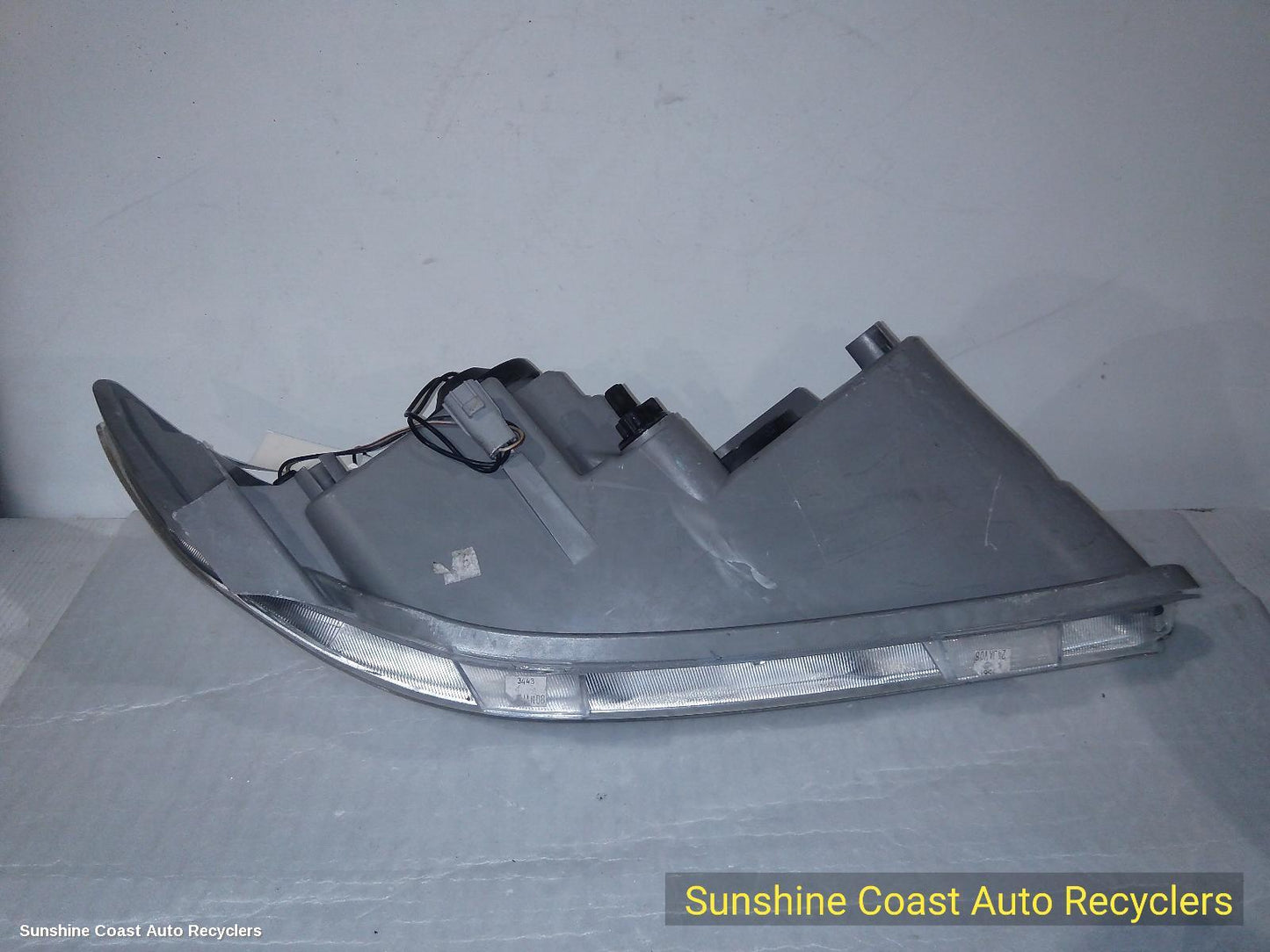 2007 Toyota Camry Left Headlamp