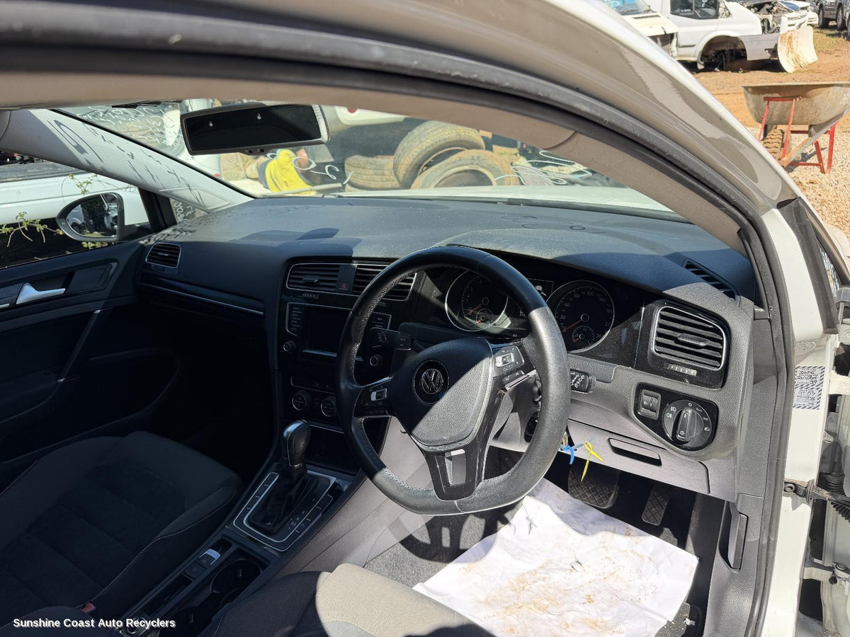 2012-2020 Volkswagen Golf Glove Box