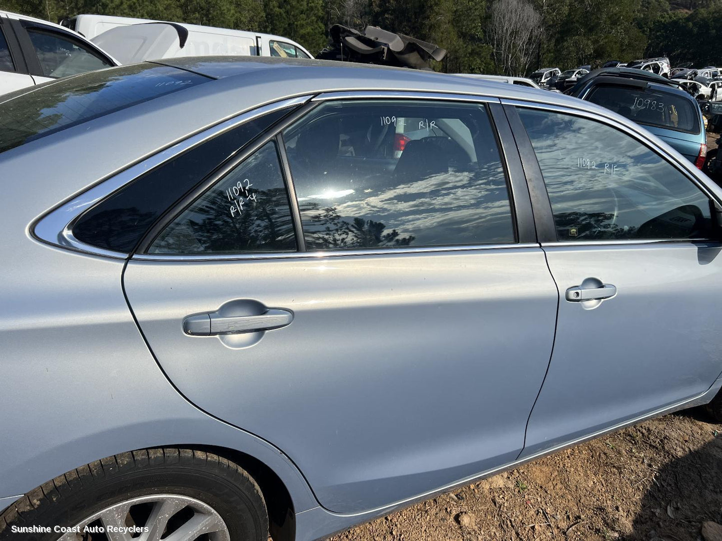 2015 Toyota Camry Right Rear Door Sliding