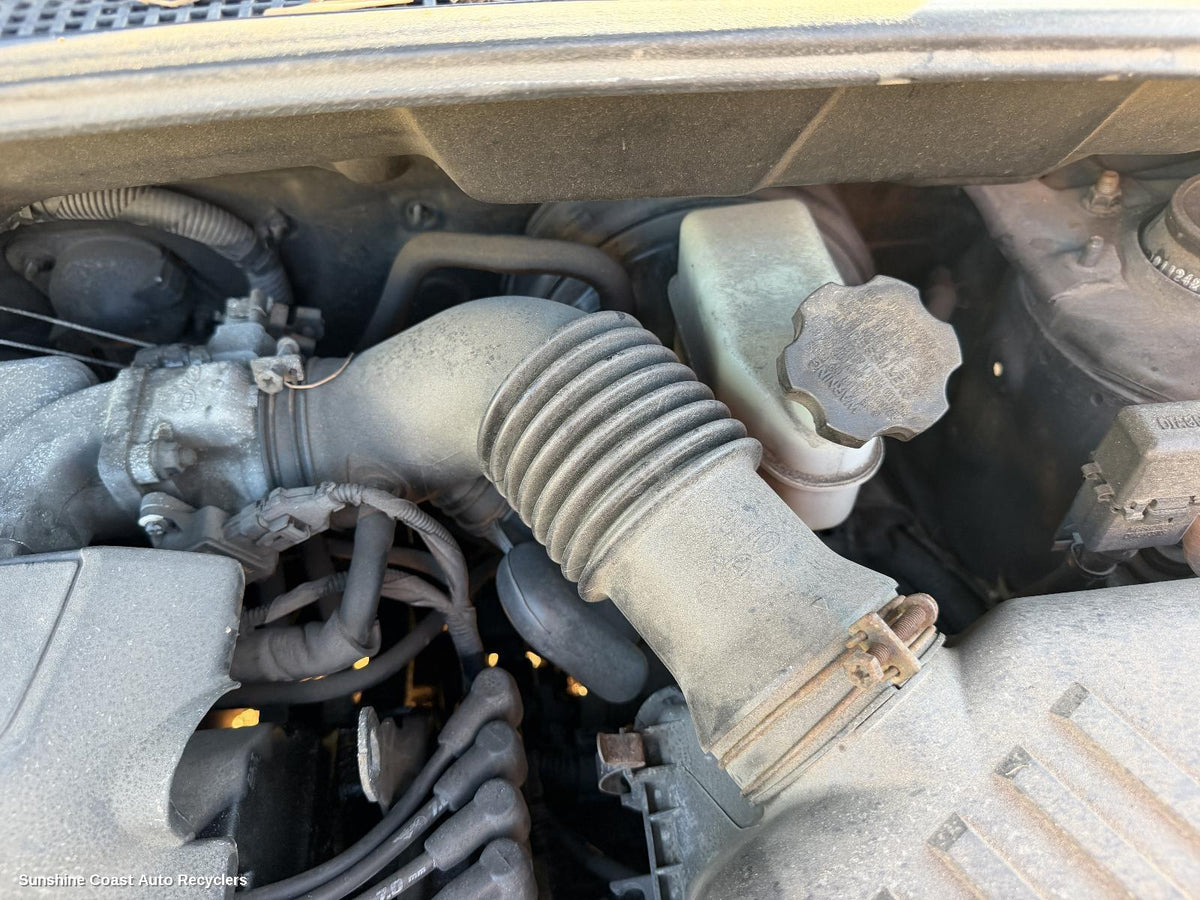 2005-2010 Kia Sportage Air Cleaner Duct Hos