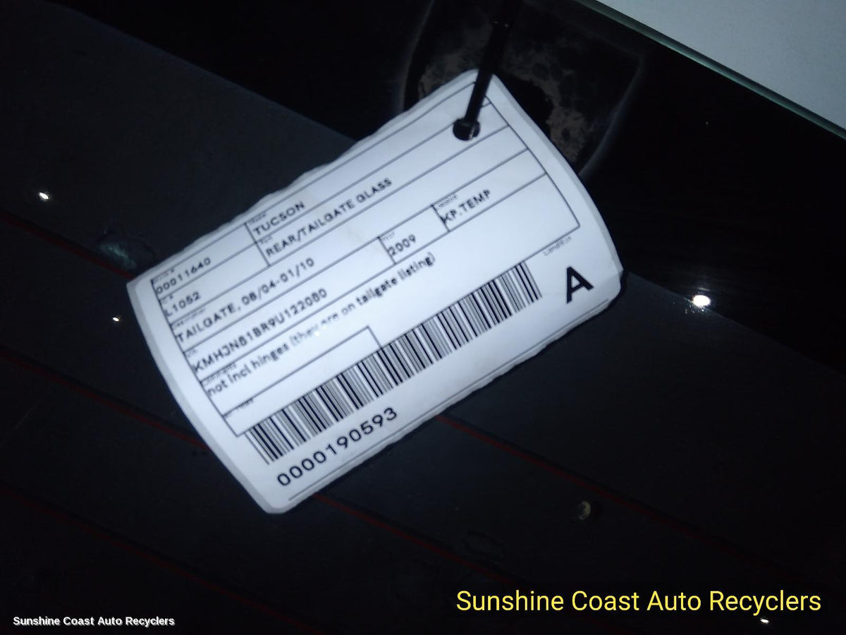 2004-2010 Hyundai Tucson Rear Tailgate Glass