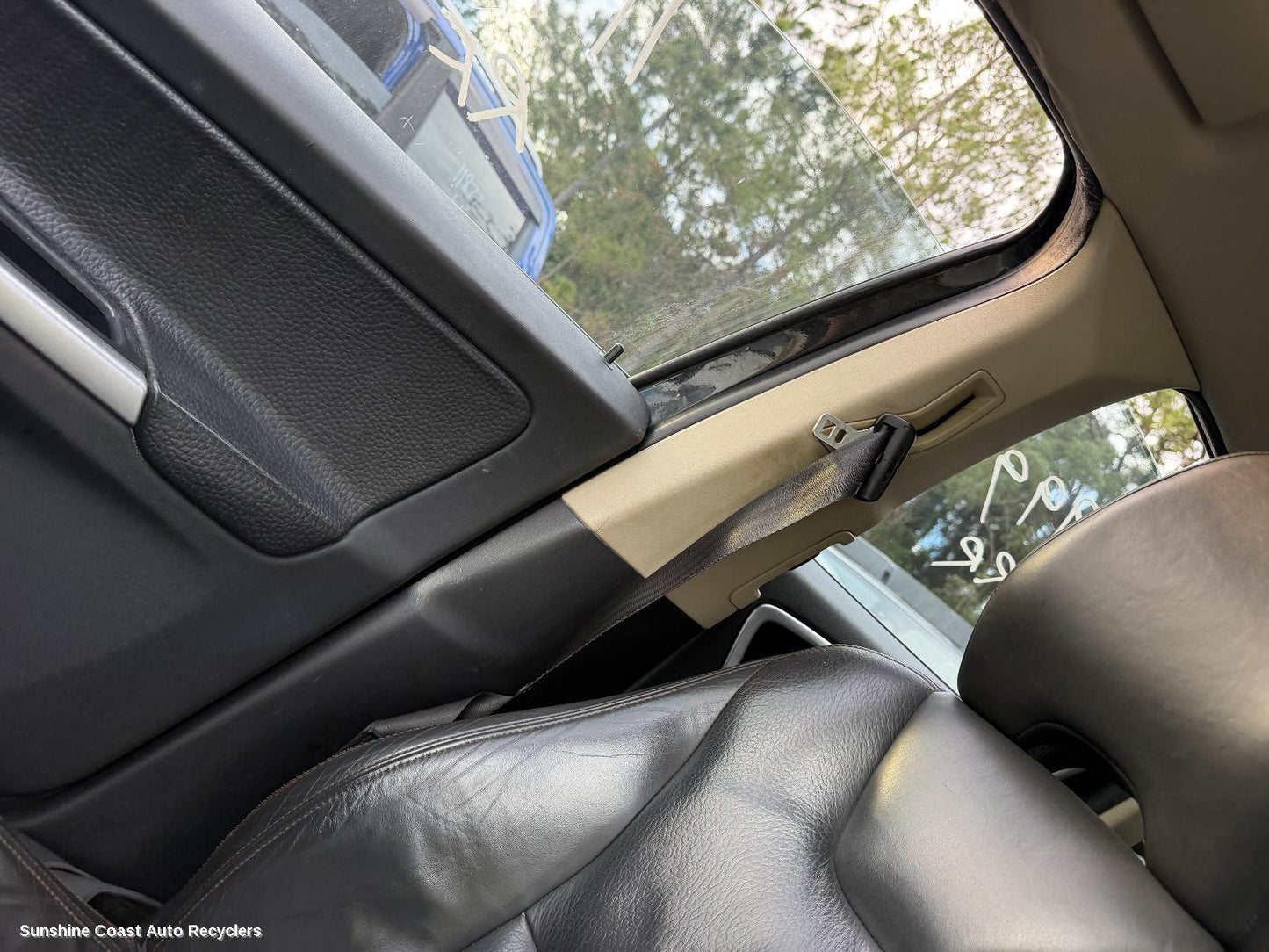 2009-2017 Volvo Xc60 Seatbelt Stalk