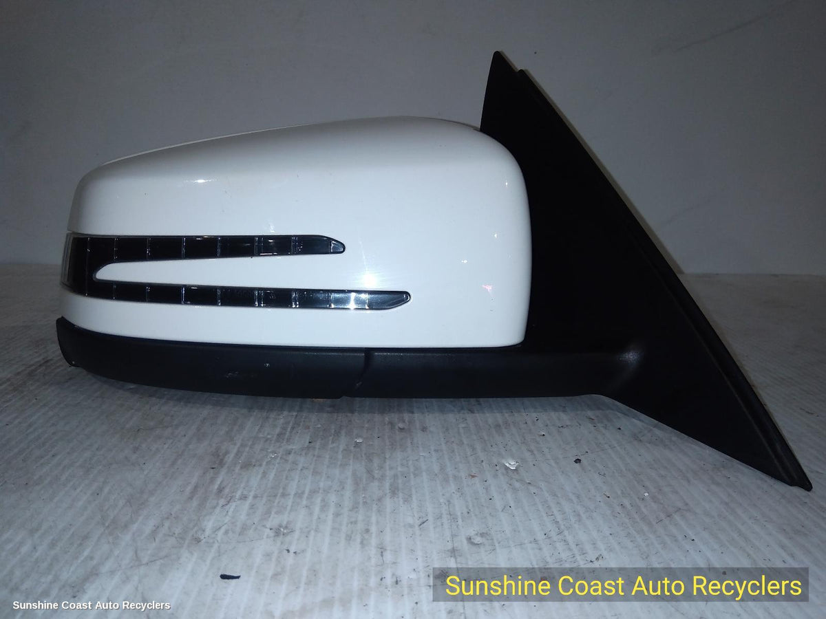 2008-2011 Mercedes C Class Right Door Mirror