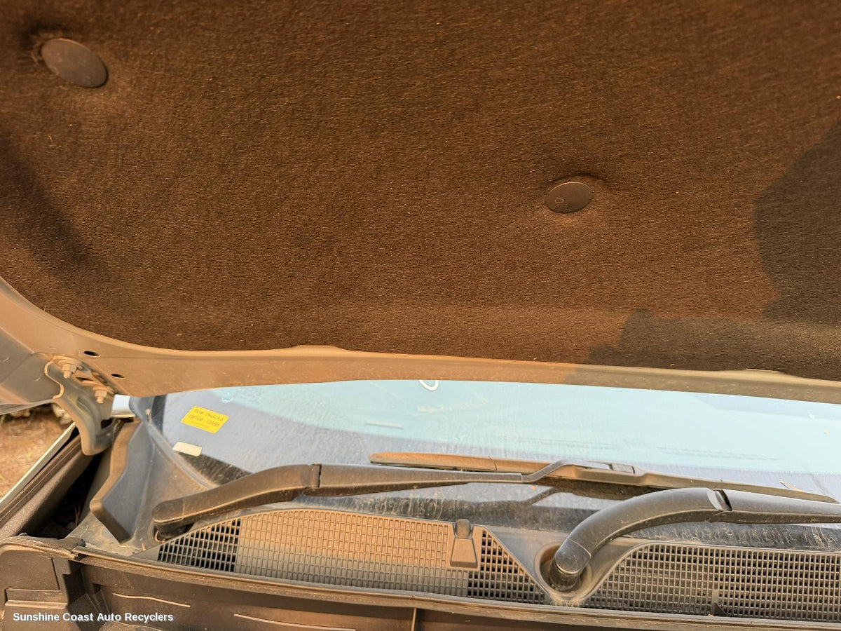 2018-2020 Holden Acadia Wiper Arm