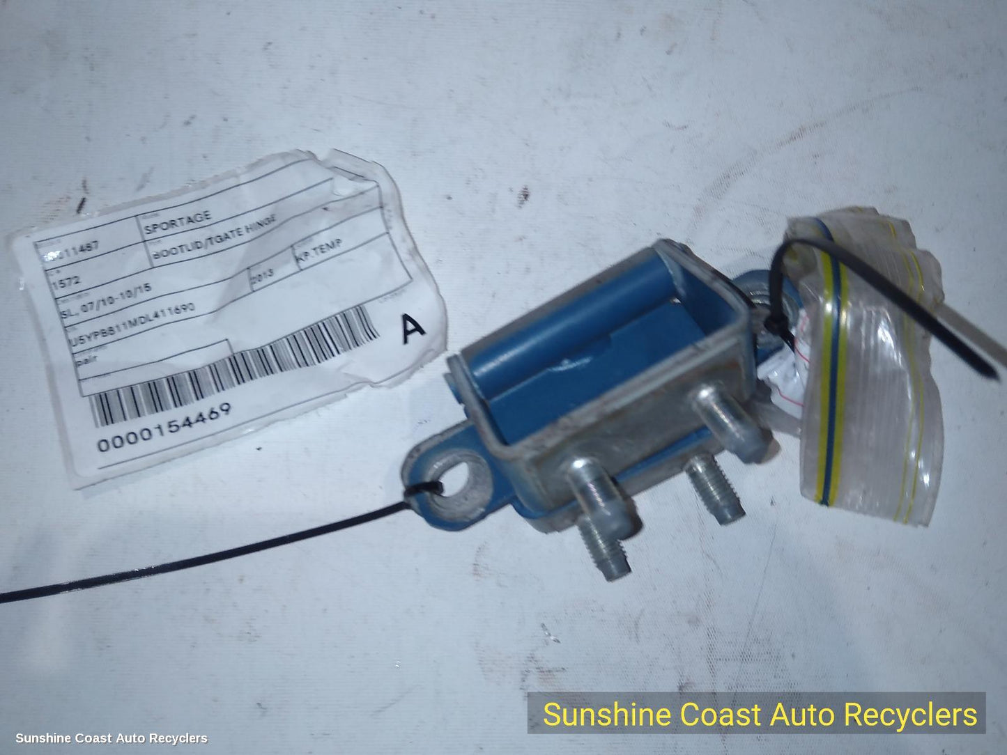 2010-2015 Kia Sportage Bootlid Tgate Hinge