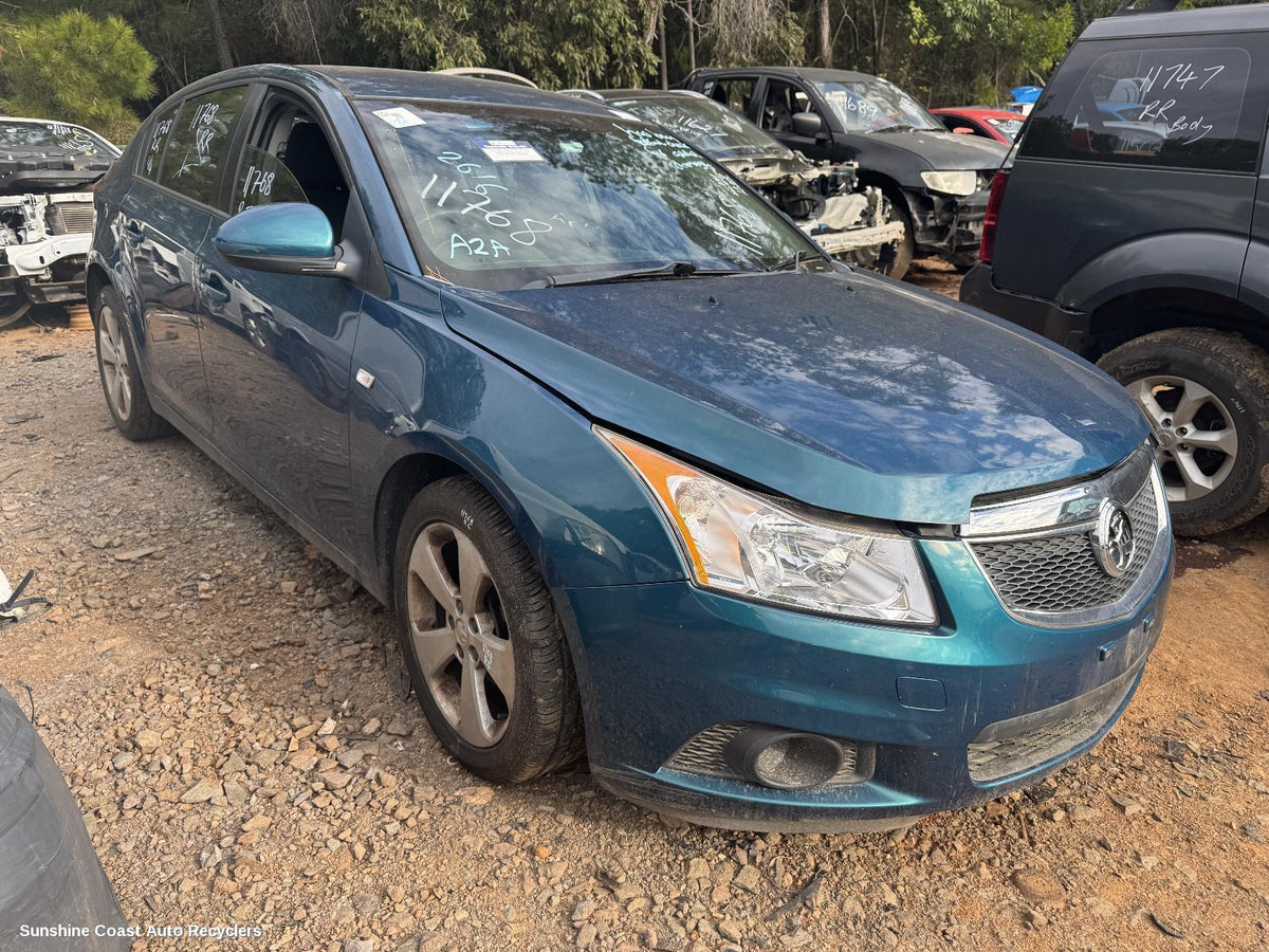 2009-2017 Holden Cruze Bonnet