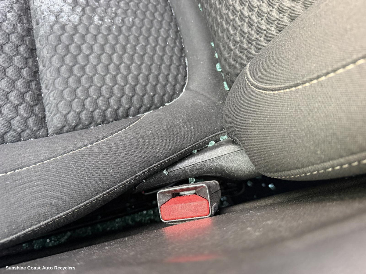 2018-2020 Holden Acadia Seatbelt Stalk