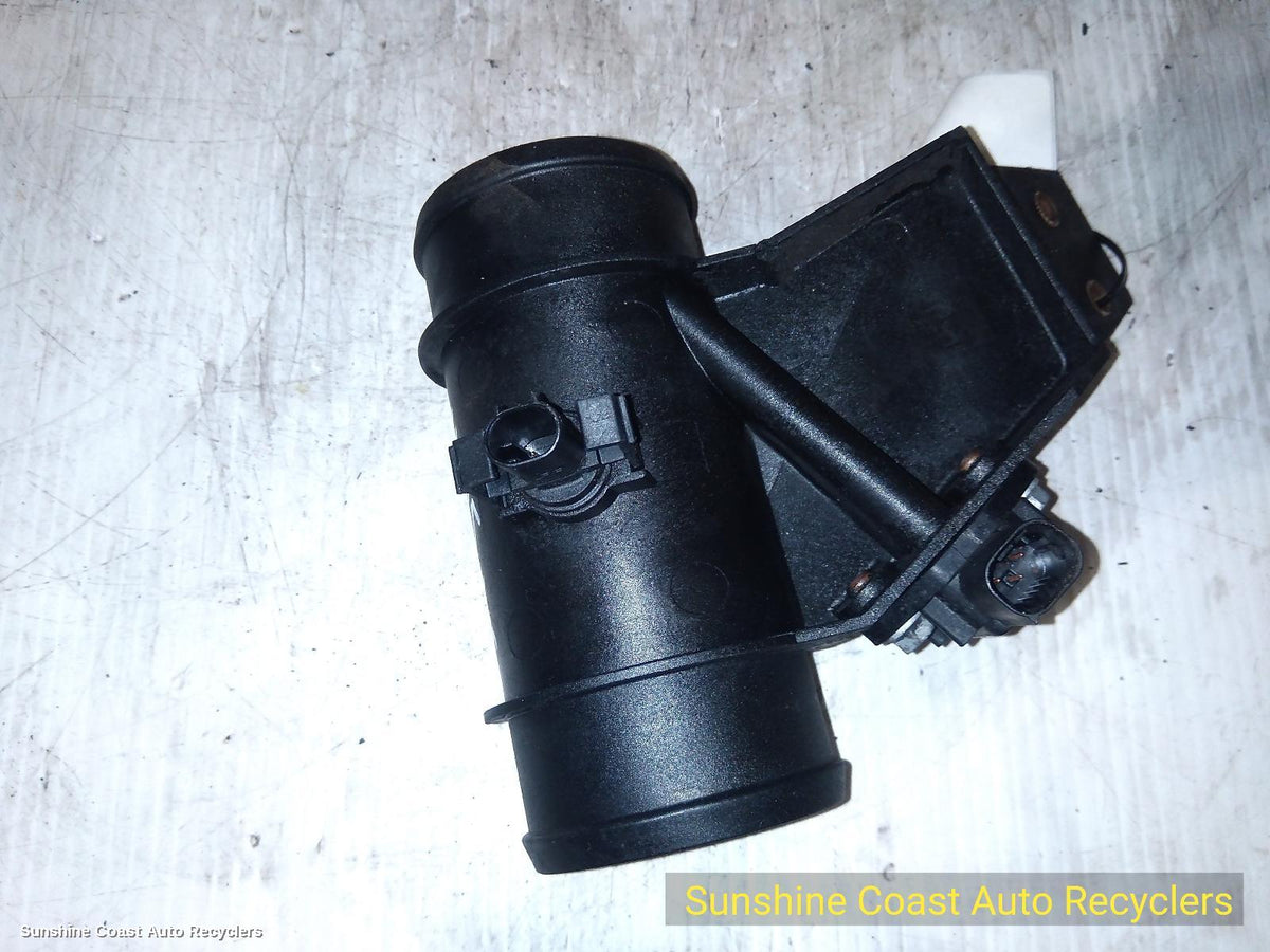 1998-2006 Mercedes Sprinter Air Flow Meter