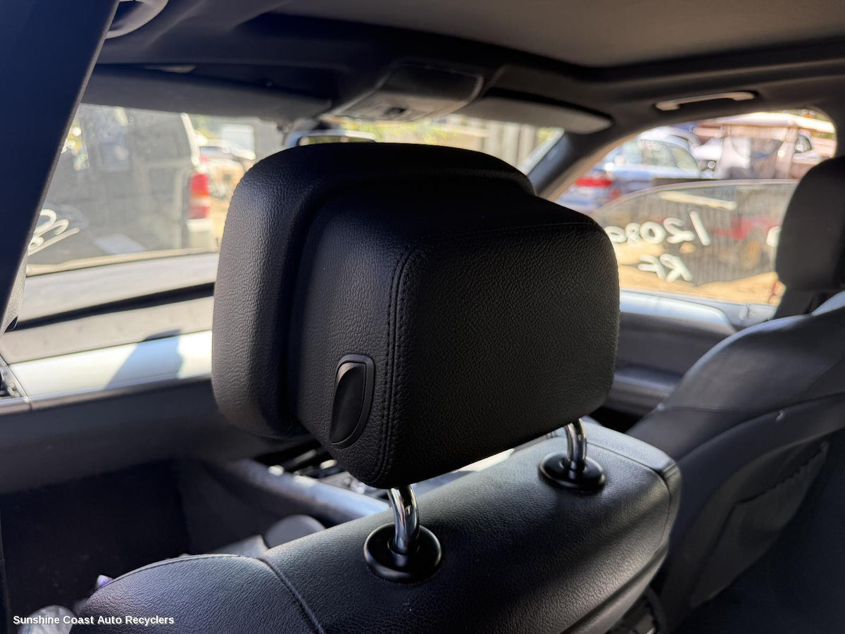 2006-2013 Bmw X5 Headrest