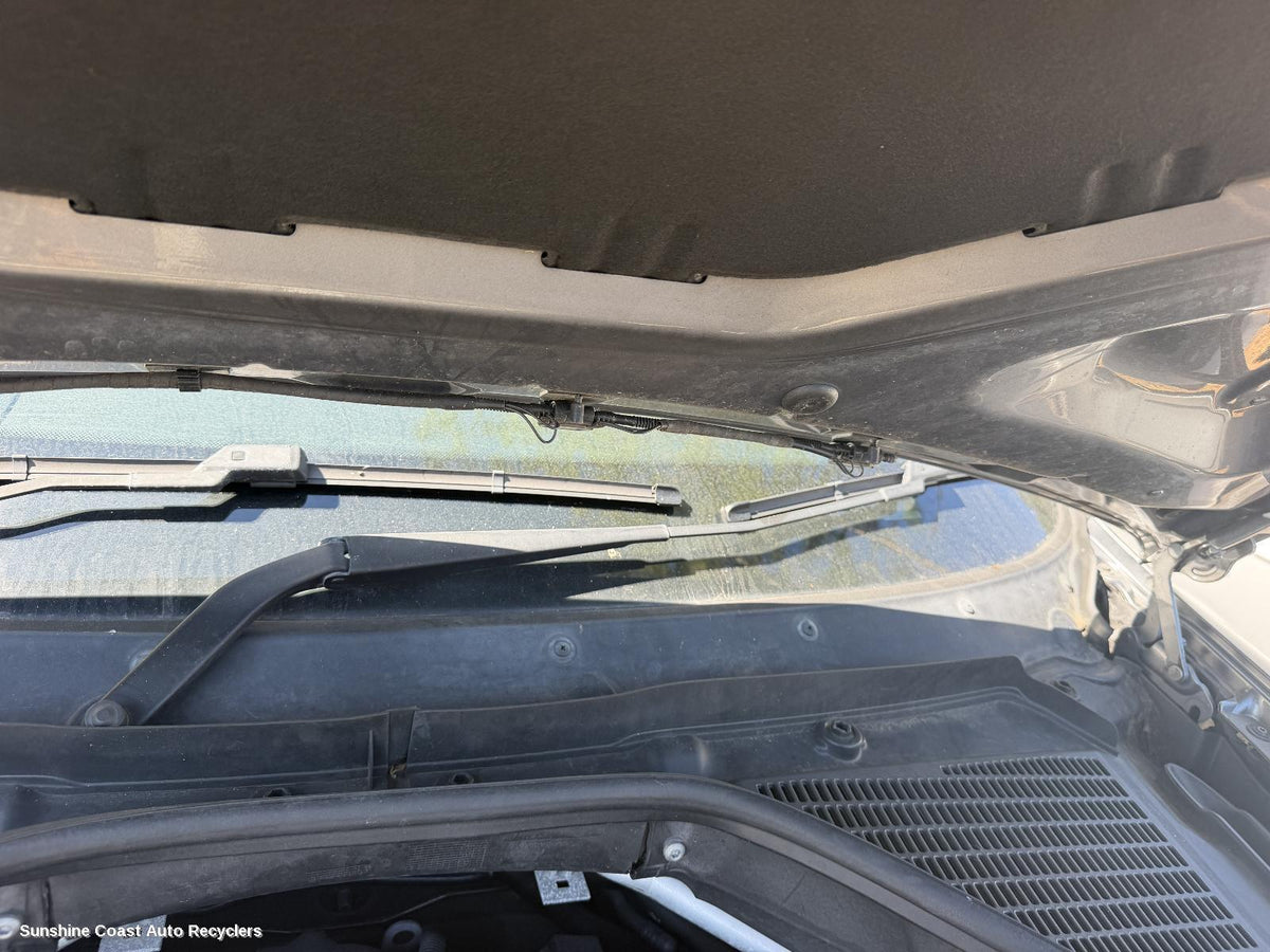 2006-2013 Bmw X5 Wiper Arm