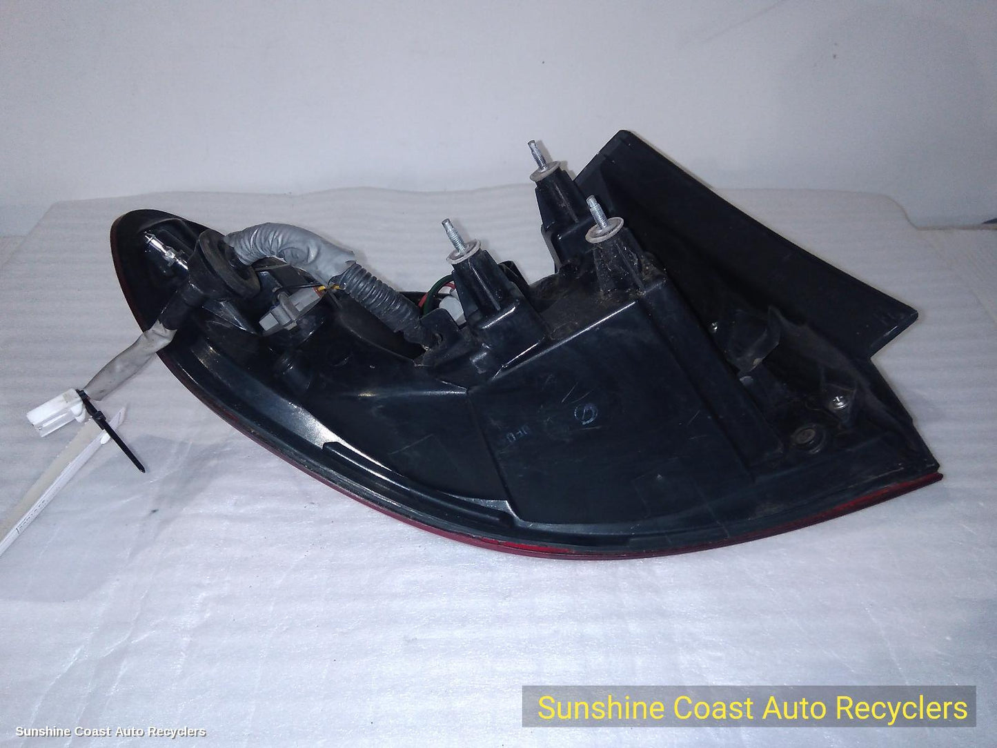 2010 Hyundai Santa Fe Right Taillight