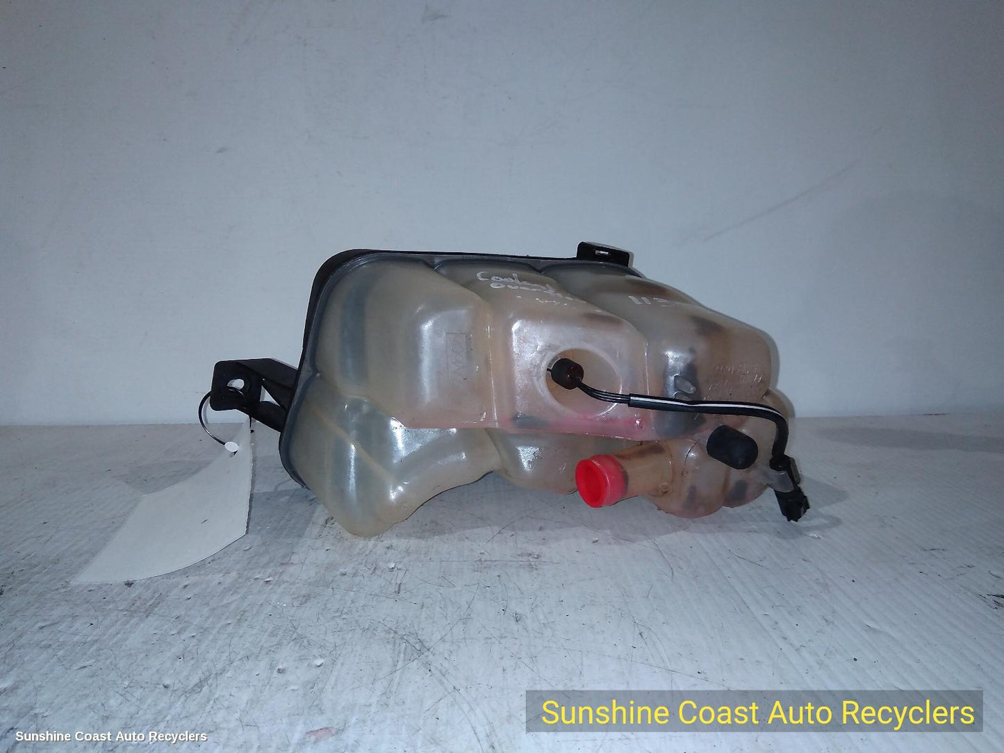 2011 Land Rover Freelander Overflow Bottle