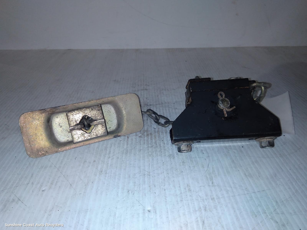 2001-2015 Nissan Navara Spare Wheel Winch