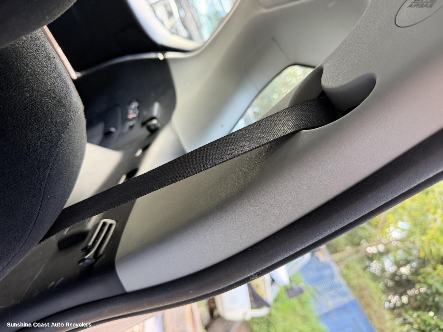 2009-2012 Mitsubishi Outlander Seatbelt Stalk