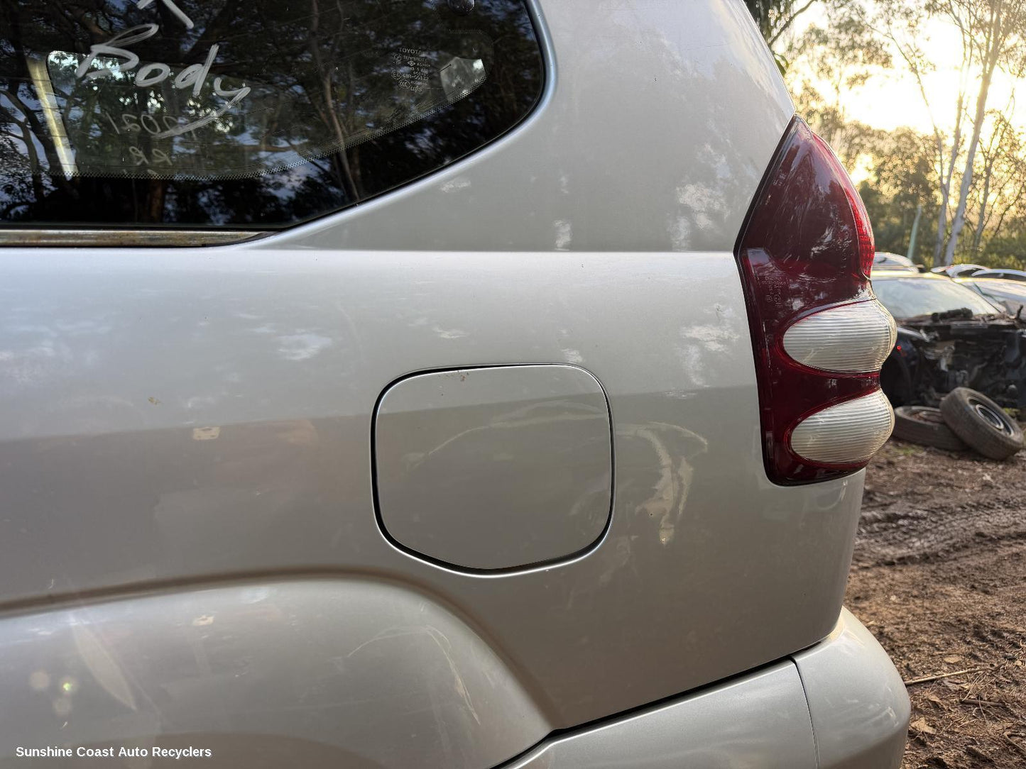 2003-2009 Toyota Prado Fuel Door Filler