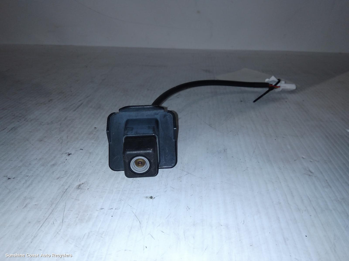 2013-2016 Mazda 3 Reverse Camera