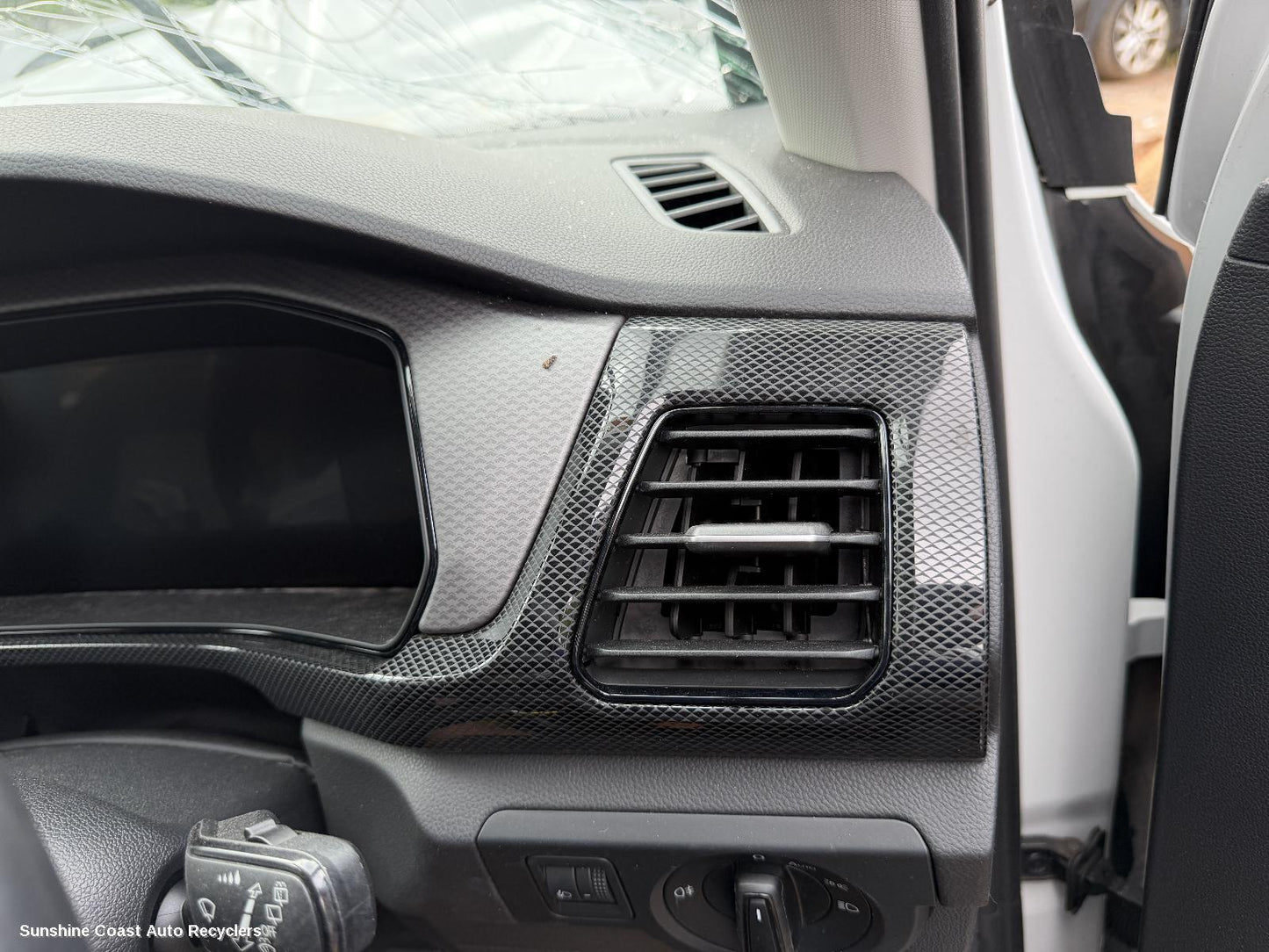 2020-2026 Volkswagen T-cross Misc